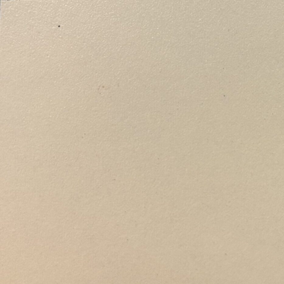 UNICOLOR – ABSOLUTE WHITE